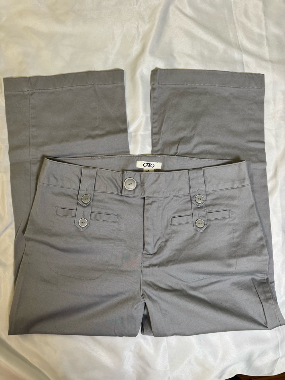 Cato Light Gray Capri Trouser Pants with Button Detail, Women’s 4